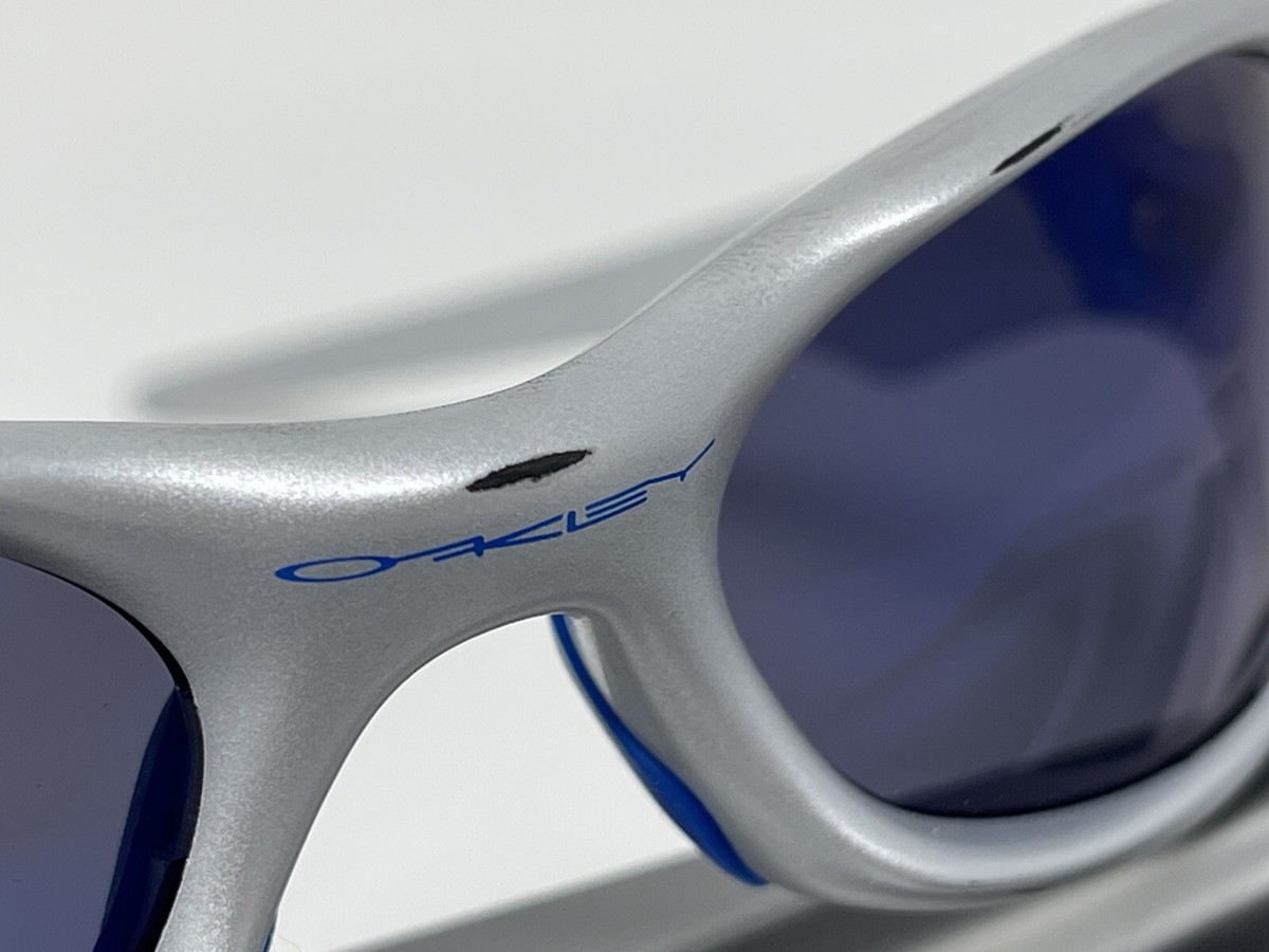 Vintage Rare OAKLEY Valve 1.0 Silver Ice Iridium Sunglasses Vintage Rare OAKLEY Valve 1.0 Silver Ice Iridium Sunglasses