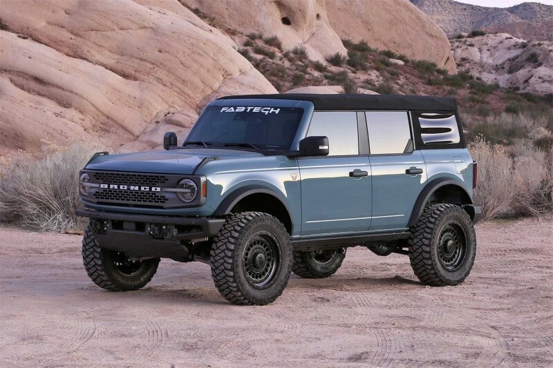 Kit de montaje de varilla de amarre de alta resistencia Fabtech FTS22350 para Ford Bronco 21-24 Foto 2 de 2