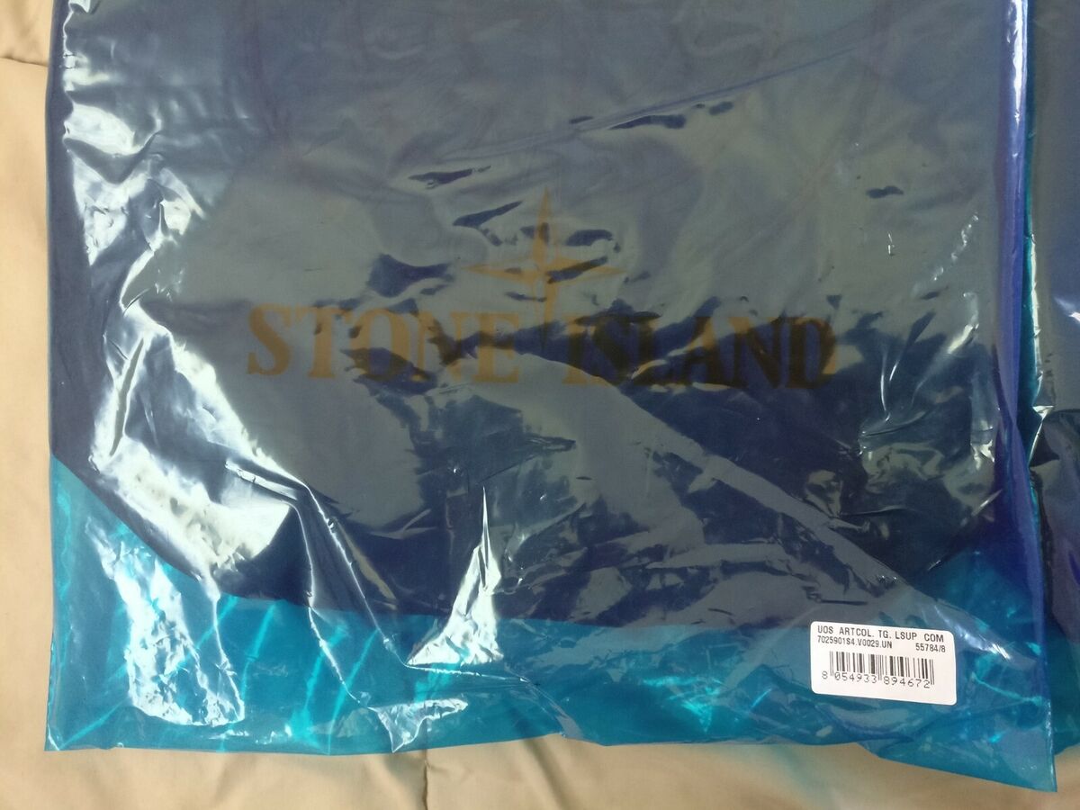 Supreme x Stone Island Camo Backpack Black 100% Authentic Supreme x Stone Island Camo Backpack Black 100% Authentic