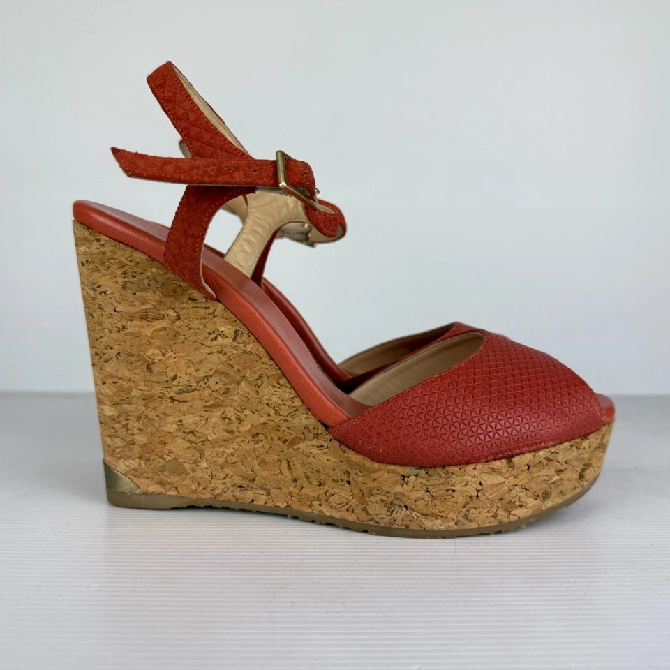 Sandalias de cuña Jimmy Choo para mujer 40 de cuero rojo 110 mm correa para el tobillo Foto 2 de 4