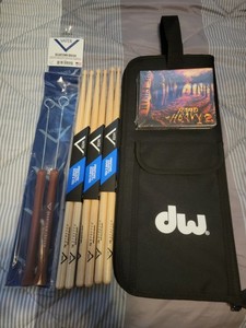 VATER DRUMSTICKS DW STICK BAG + ACCESSORIES