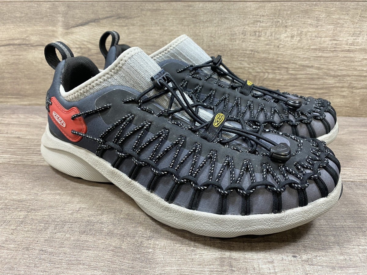 Keen UNEEK SNK Sport Sneakers Shoes Closed Heel Traction Black