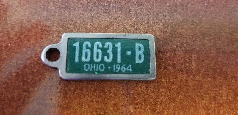 Vintage DISABLED AMERICAN VETERANS Keychain Ohio License Plate