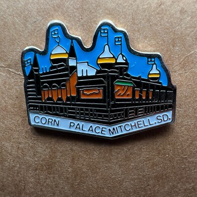 Vtg Lapel Pin Corn Palace Mitchell South Dakota SD Enamel Used Travel Souvenir