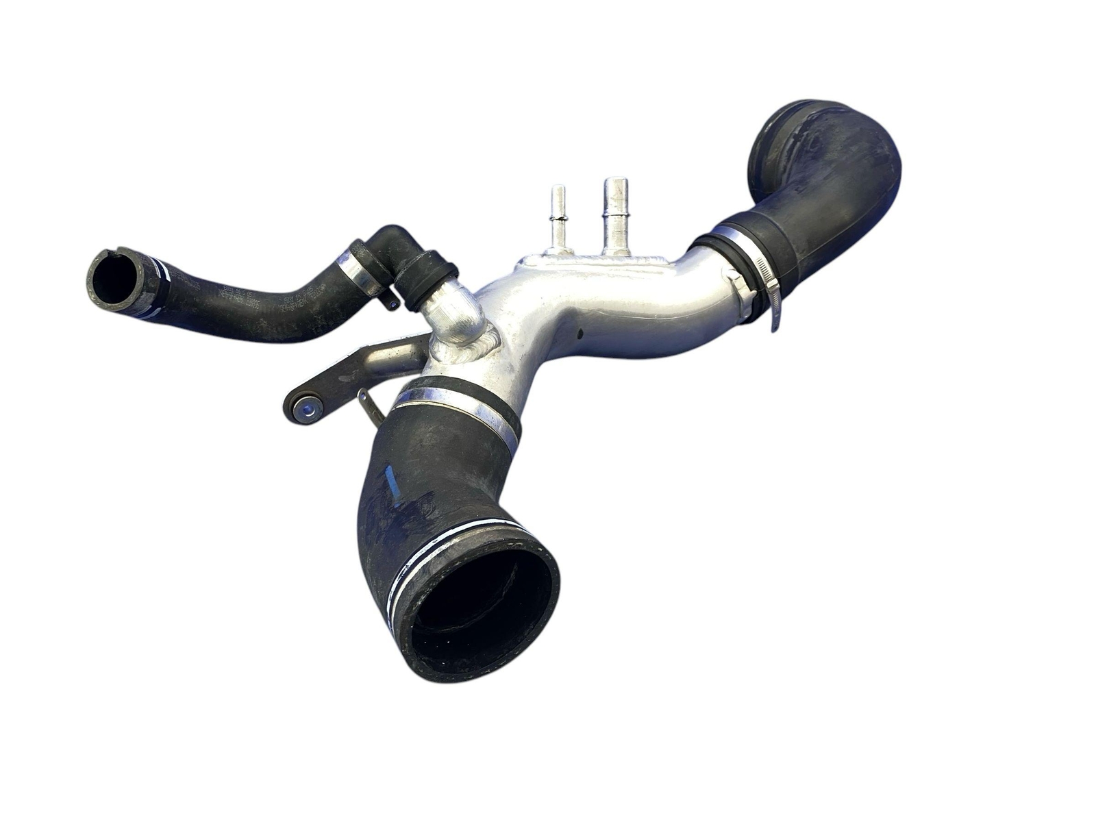 2015 2016 2017 2018 FERRARI CALIFORNIA T RWD 3.9L LEFT SIDE INTERCOOLER HOSE OEM