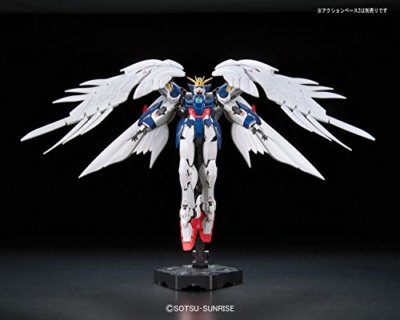BANDAI Gundam 1/144 RG Gundam Wing Gundam Zero EW XXXG-00W0