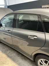 Tür hinten links Mercedes-Benz B-Klasse (W246) GRAU , 787 (Mountaingrau - Metal Tür hinten links Mercedes-Benz B-Klasse (W246) GRAU , 787 (Mountaingrau - Metal