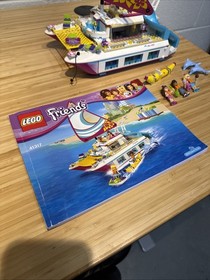 LEGO FRIENDS: Sunshine Catamaran (41317) Incomplete