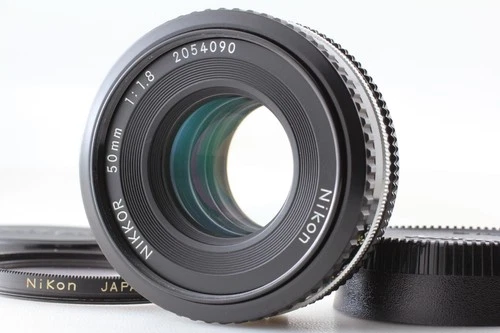 [Exc+5] Nikon Ai-S Nikkor 50mm f/1.8 MF Pancake Prime Lens AIS from Japan