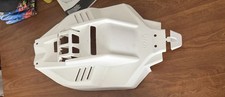 White Losi/ TLR 5B Unbreakable Body   The Las...