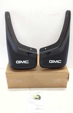 New Oem Genuine Gmc Front Mud Flaps Pair 1999-2007 Sierra 1500-3500 12495824 Kit New Oem Genuine Gmc Front Mud Flaps Pair 1999-2007 Sierra 1500-3500 12495824 Kit