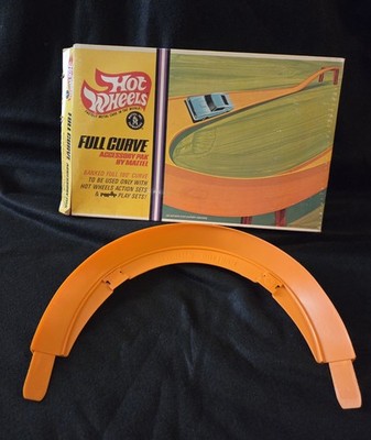 Vintage Hot Wheels 180 Full Curve Track in original box stock #6225