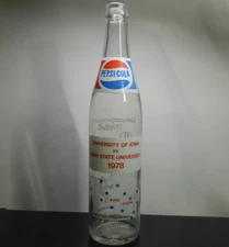 1978 PEPSI COLA ACL IOWA U OF I ISU COMMEMORATIVE COLLEGE FOOTBALL SODA BOTTLE