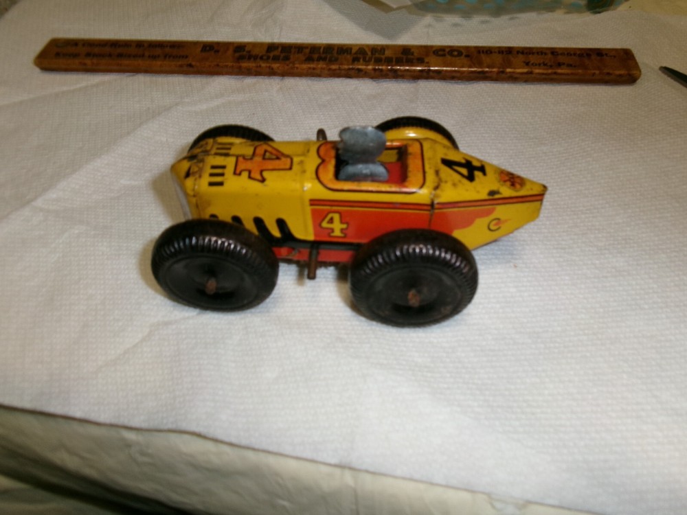 Vintage Marx Tin Windup Race Car with Driver Balloon Tires