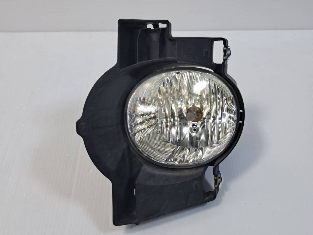 Toyota Noah Voxy AZR60 AZR65 Front Fog Light Fog Lamp Set | eBay