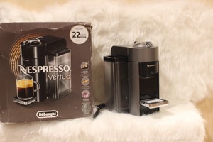 Nespresso De Longhi Vertuoline Evoluo Coffee Maker And Espresso Machine Ebay