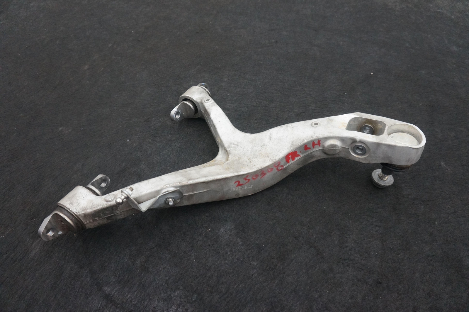 Front Suspension Left Lower Control Arm OEM 11B0067CP McLaren 650S 2015