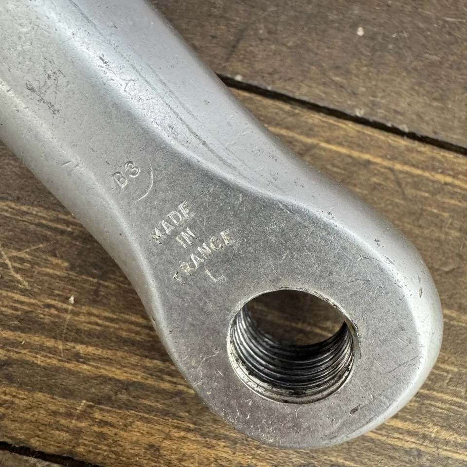 Bicicleta de carretera vintage Stronglight brazo de manivela izquierdo cónico cuadrado hecha en Francia Foto 3 de 4