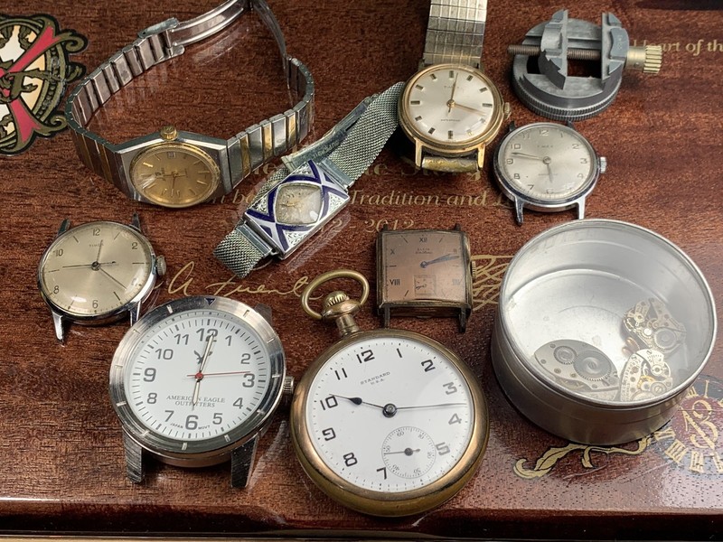 🍀VINTAGE WATCH LOT Elgin  NIVADA Standard SOLOMAX  TIMEX Some Will Run 4U2FIX