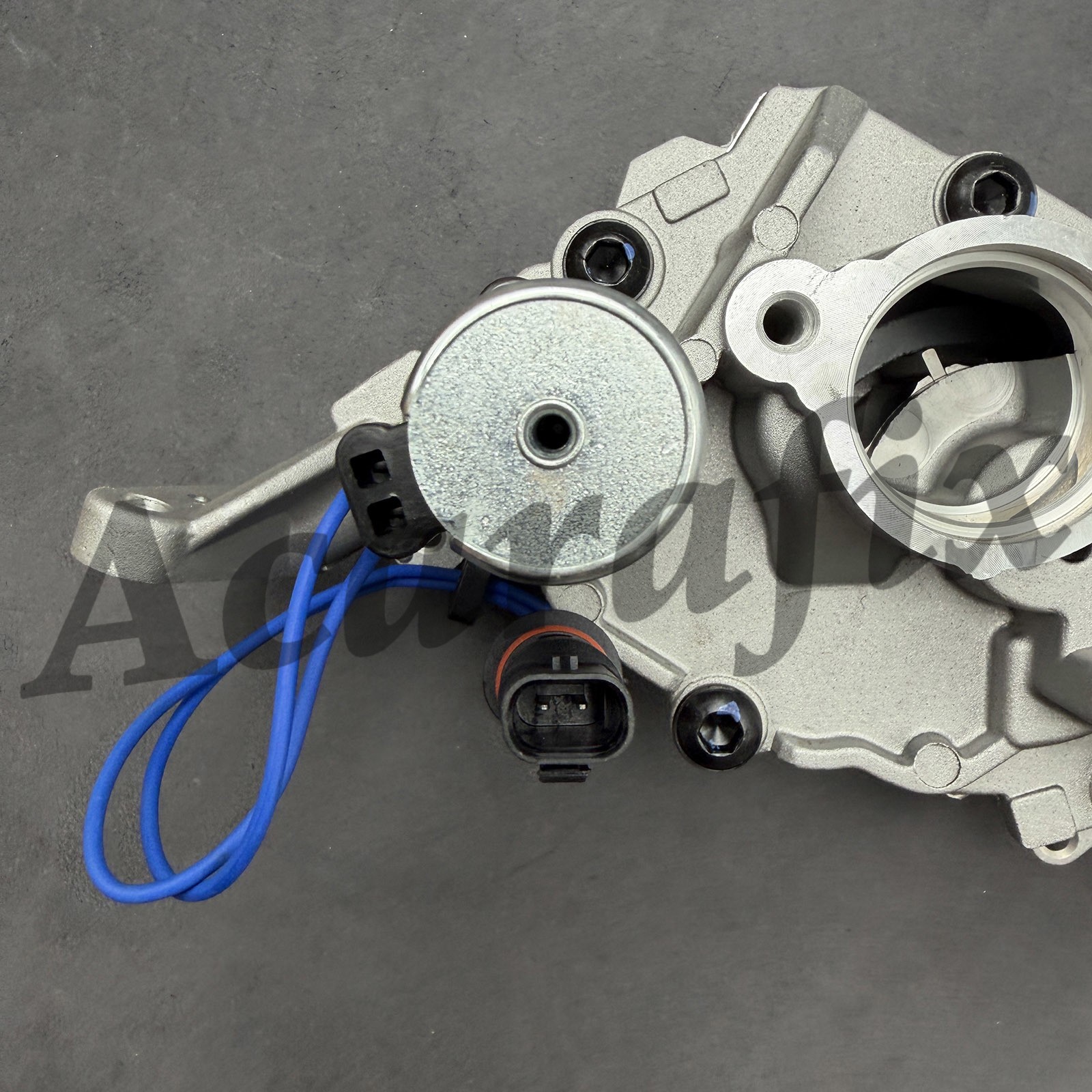 Maserati Ghibli 2017-2024 Oil pump P/N 05184557AE