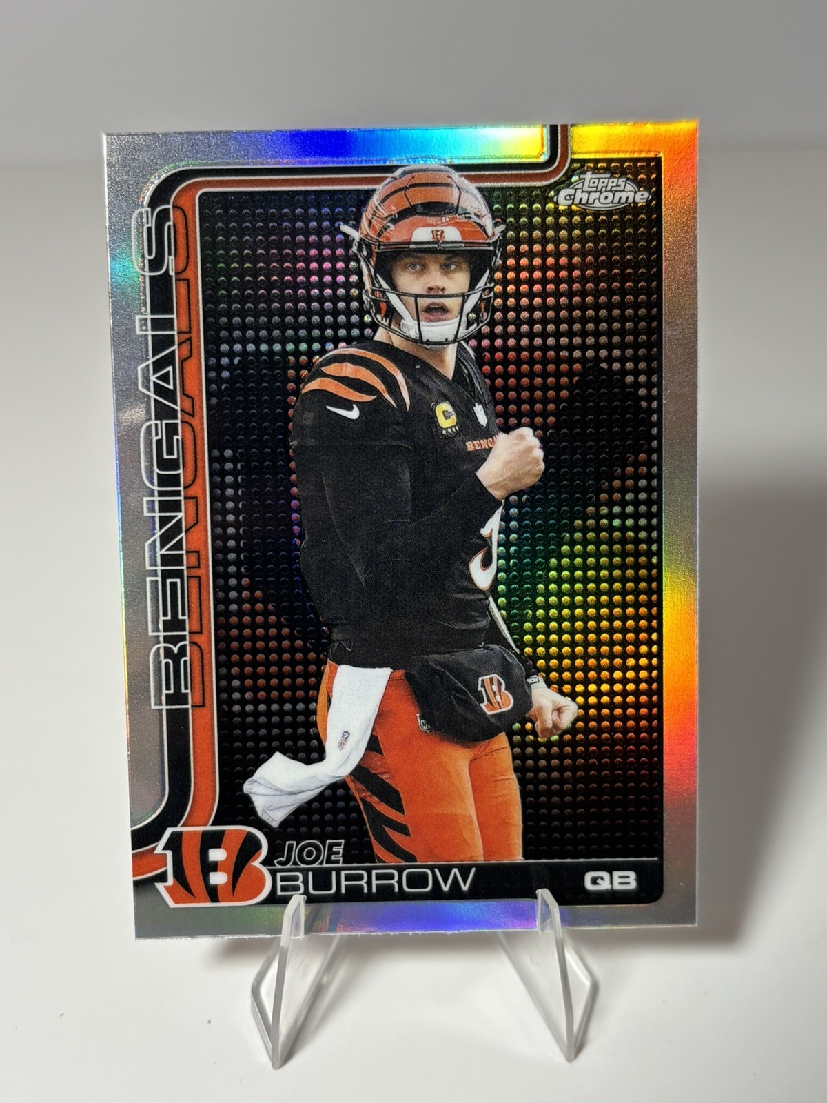 2025 Topps Chrome Football | #61 Joe Burrow SSP Lightboard Logo Refractor | SSP