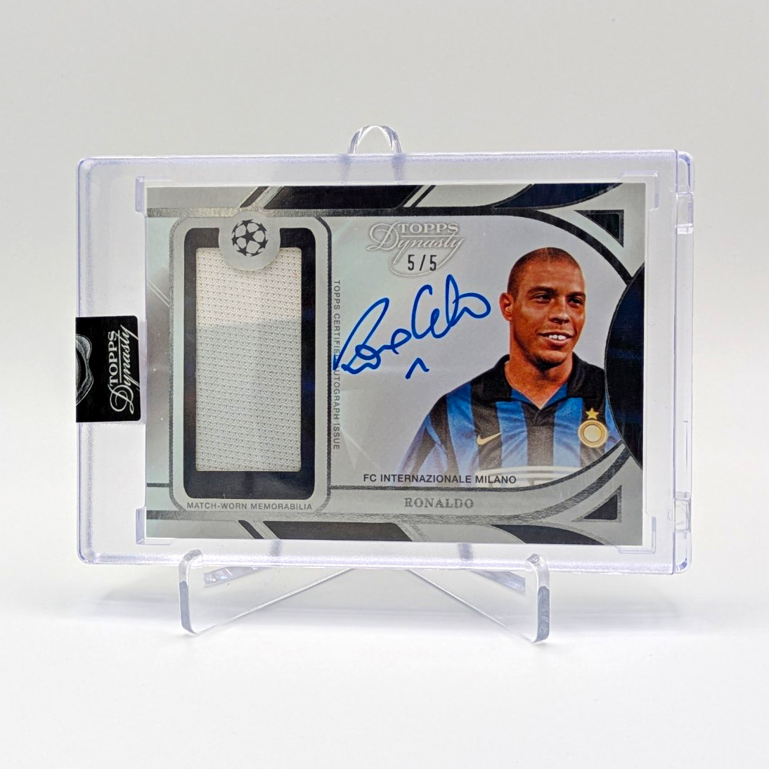 Topps 2024-25 Dynasty UEFA Ronaldo Hard Signed Match-Worn Patch 5/5 APL-NZ4