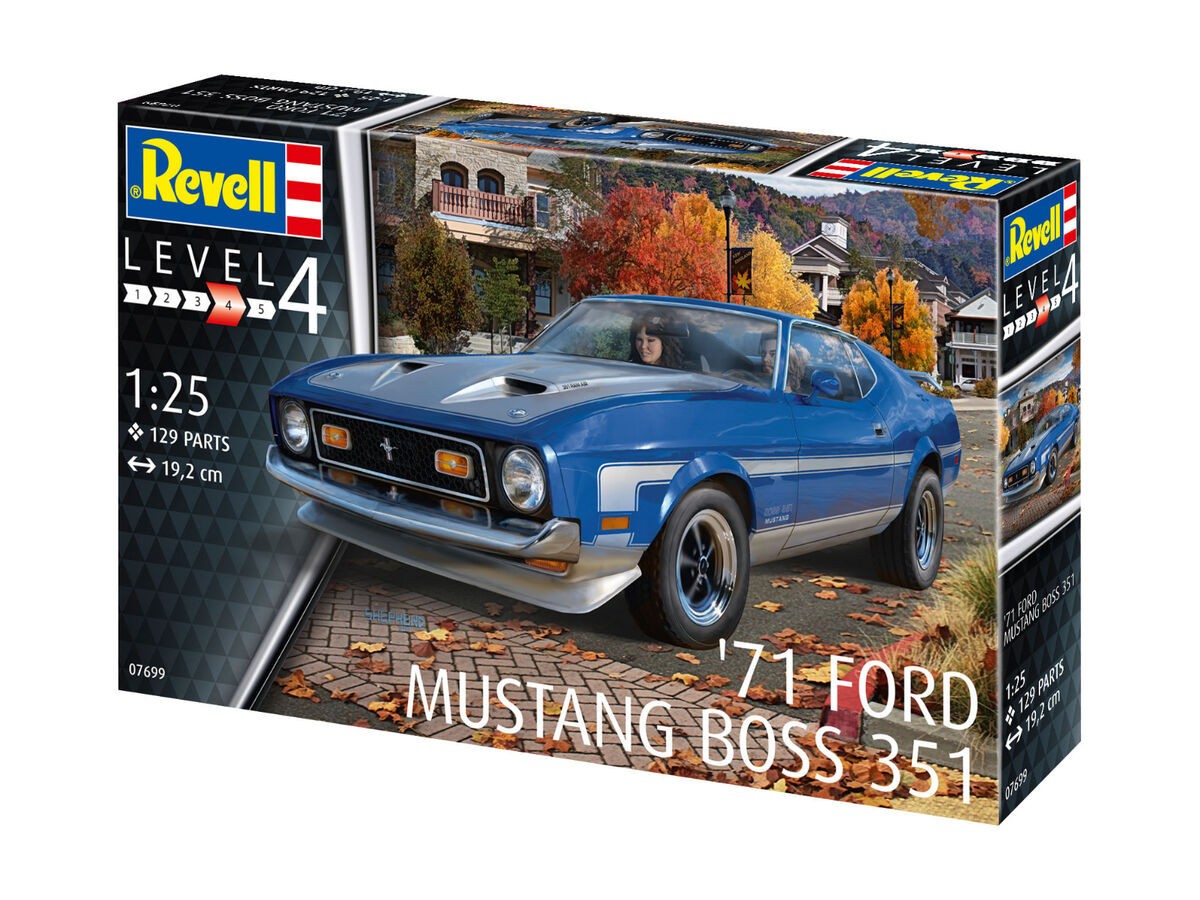 '71 FORD MUSTANG BOSS 351 - REVELL 1/25 PLASTIC KIT