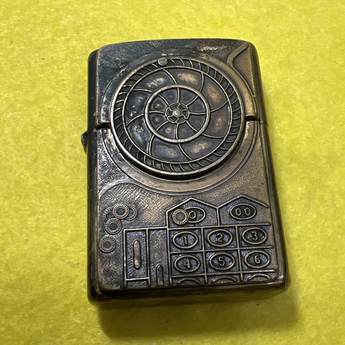 VTG RARE 1997 SOLID BRASS ZIPPO TRICK BARRETT SMYTHE VTG RARE 1997 SOLID BRASS ZIPPO TRICK BARRETT SMYTHE