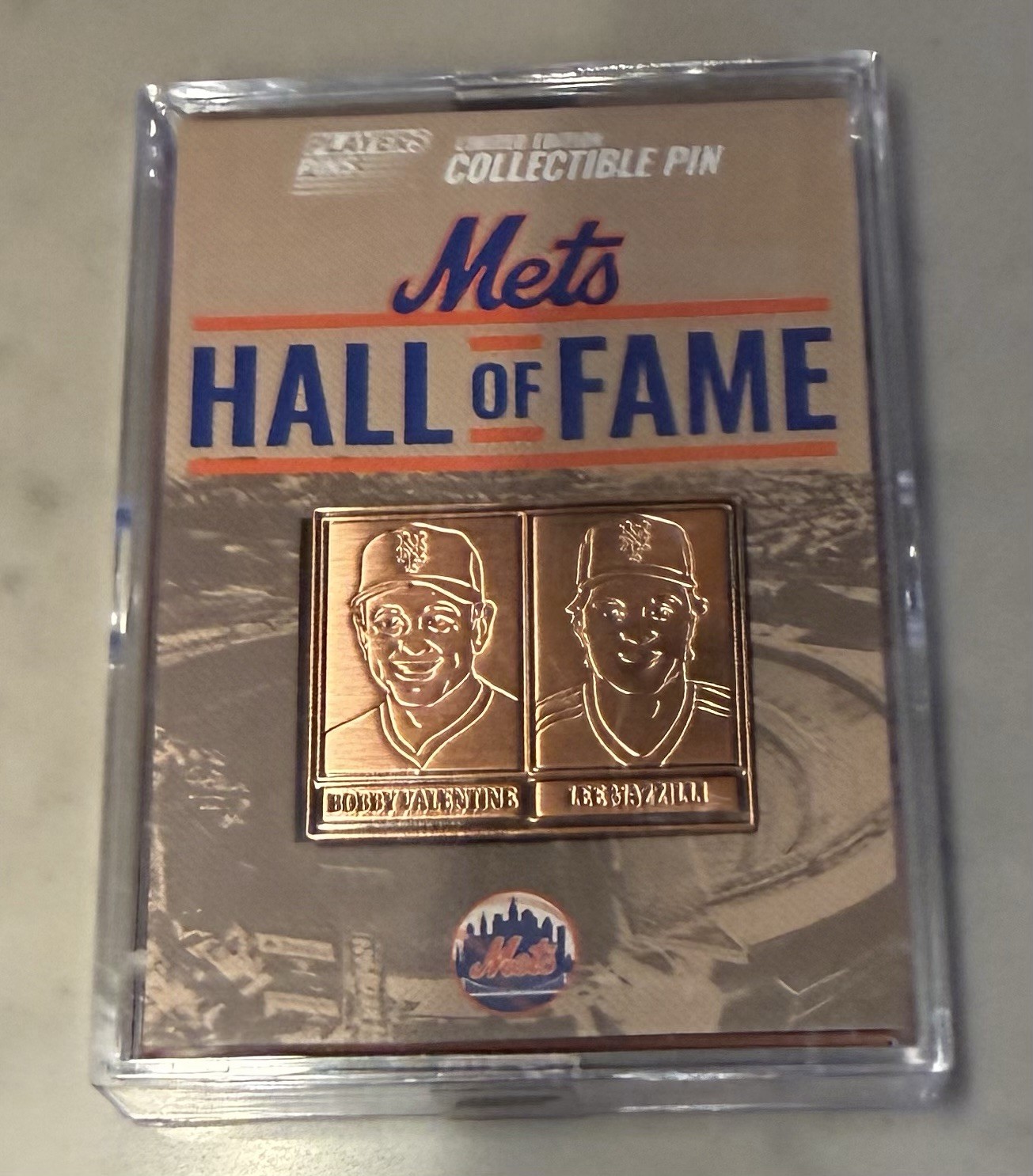 2026 NY Mets SGA Bobby Valentine / Lee Mazzilli Players Pin Hall Of Fame In Hand