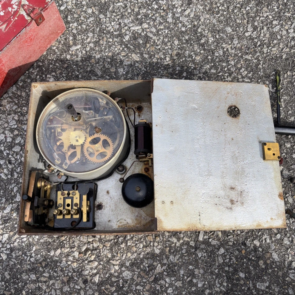 RARO TELÉGRAFO VINTAGE Caja de Llamadas Hierro Fundido Caja de Alarma de Incendio Coleccionable Bomberos Foto 2 de 4