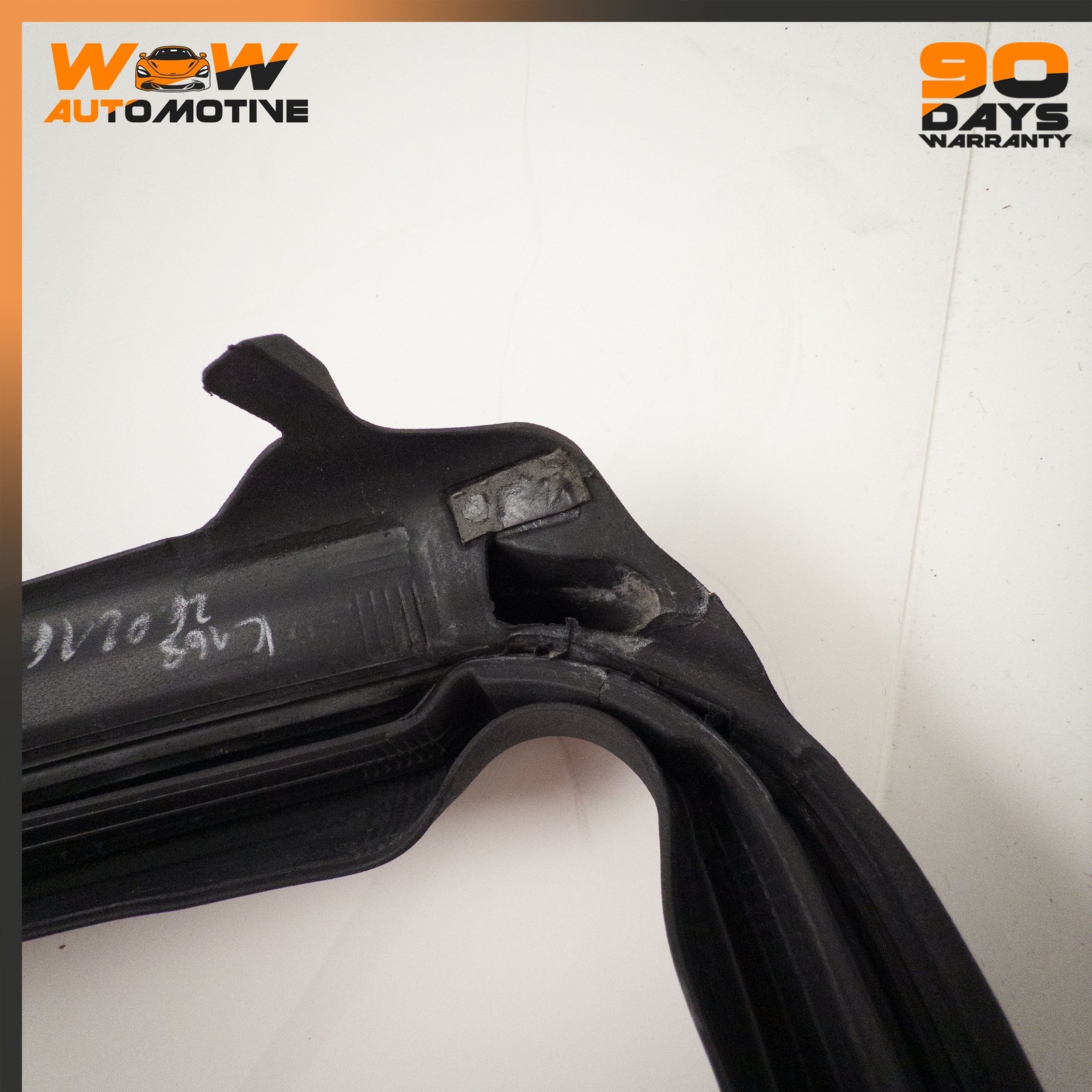 Maserati Quattroporte S Q4 2014-2019 Front Right Door gasket