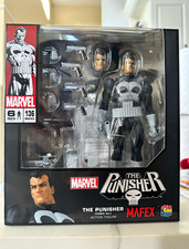 Marvel Comics MAFEX No.136 The Punisher Action Figure