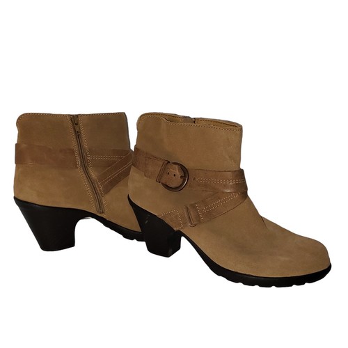 Softspots Women’s Beige Suede Ankle Boots Zip Up Heels Buckle, Size 8M - Picture 5 of 8