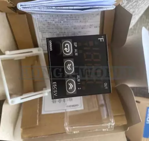 1PCS New Omron E5CSV-Q1G Temperature controller