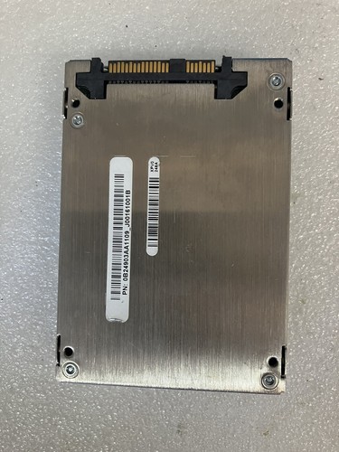 ~(Like New) Hitachi 0B24934 100GB 3.5" Fcal Solid State Drive S0B24934 (0 Hours) - Picture 2 of 6