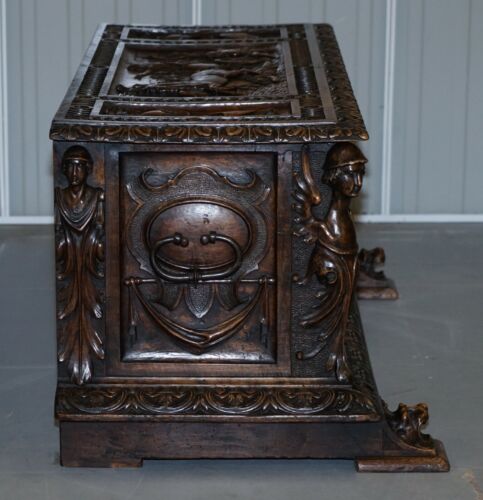 SUBLIME ROMAN CHARIOT ORNATELY HAND CARVED ANTIQUE WALNUT TRUNK CHEST OR COFFER - Picture 7 of 12