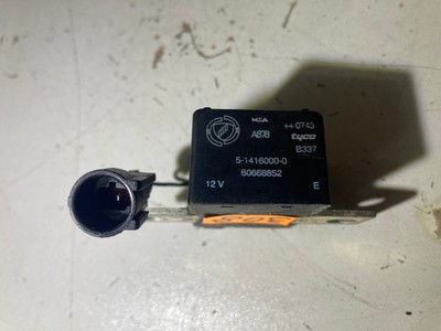 ALFA ROMEO 159 939 SW Relais Kasten Pluspol Batterie 60668852 
