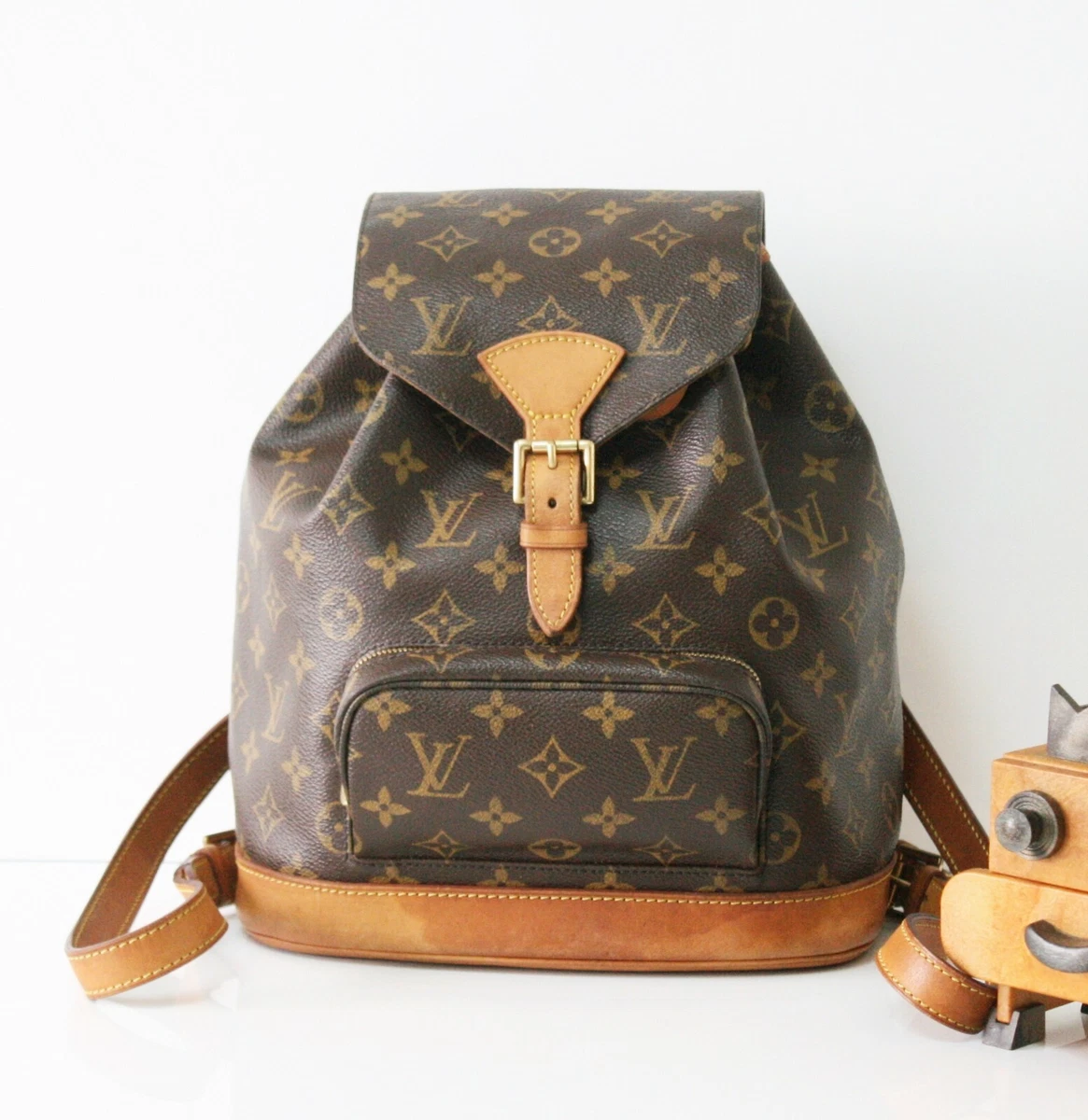 Louis Vuitton Vintage Monogram Montsouris Backpack MM Brown