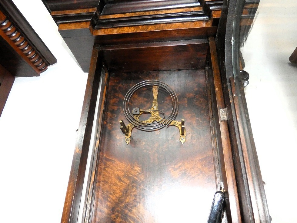 Foto 18 di 24