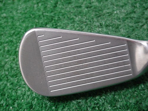 Titleist U505 Forged 4 Hybrid Iron Graphite Design Tour Ad Hy-85 Regular Flex - Picture 3 of 4