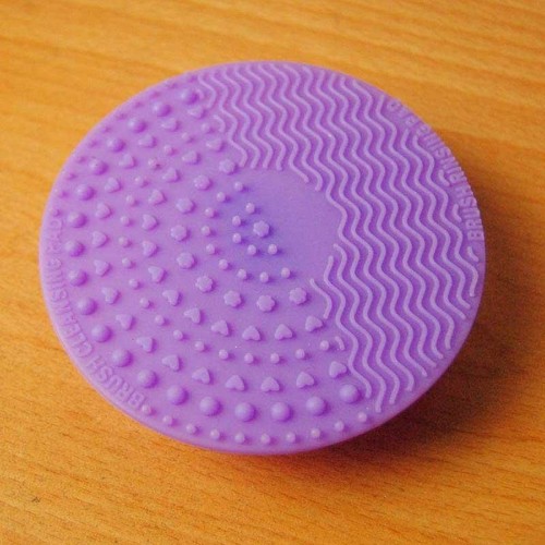 New Makeup Washing Brush Cleaning Cosmetic Mini Mat Silicone Scrubber Pad AU - Picture 9 of 10