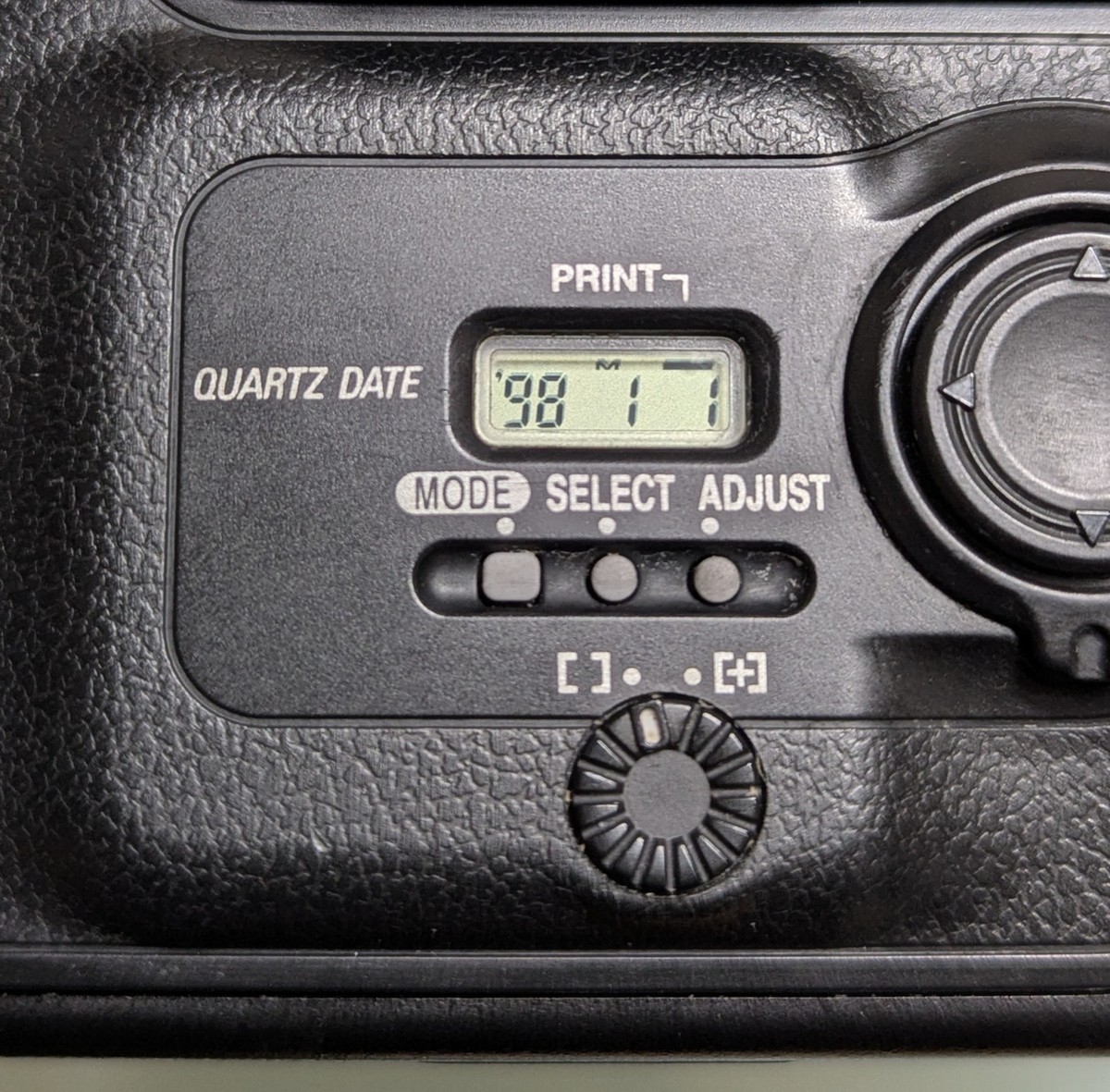 Near MINT] Nikon F80 D F80D Film Camera + AF 35-70mm f/3.3-4.5 w