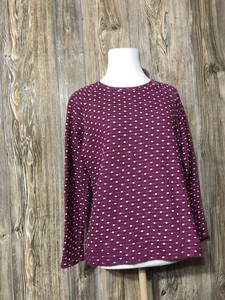 purple polka dot top
