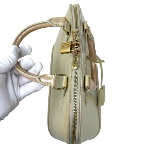 Louis Vuitton LV Monogram Vernis Alma PM Butter Yellow - Picture 14 of 17