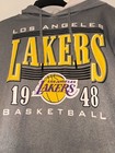 UNK Los Angeles Lakers NBA Gray Sweatshirt Size S Officially Licensed Basketball — photo 2