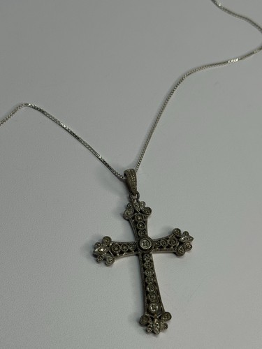 925 Sterling Silver Diamond Cross Necklace Length 30 Inch - Picture 4 of 9