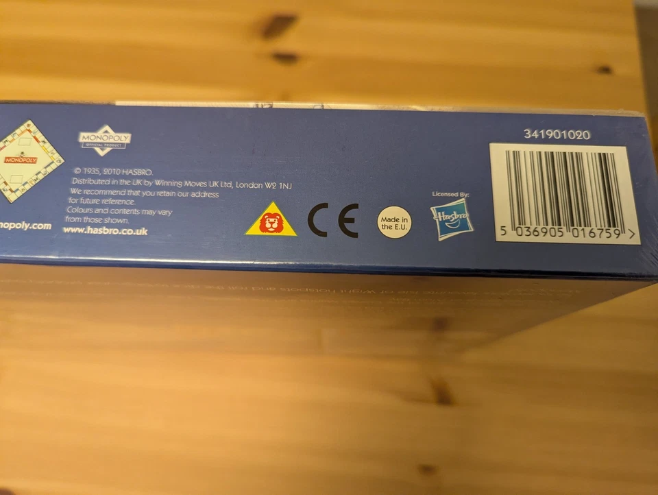 Monopoly : Isle of Wight Edition - Board Game - Hasbro 8+ Years New and Sealed - Image 4 of 4