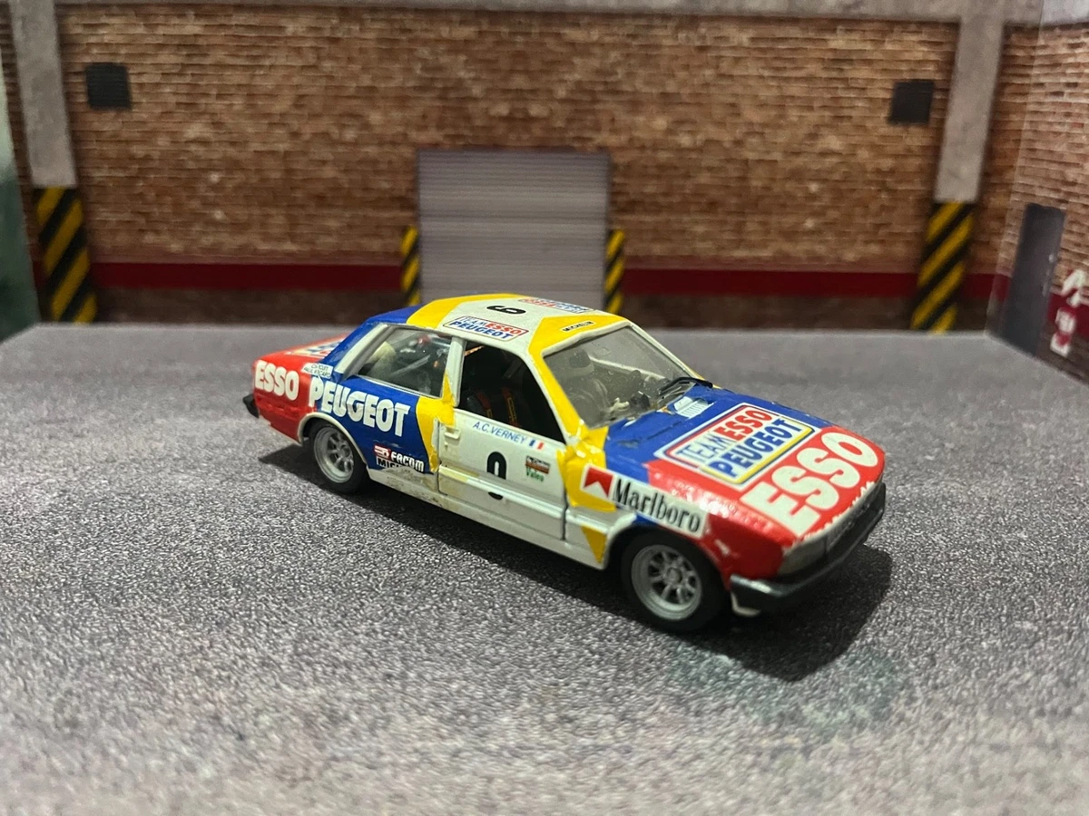 Solido 1/43 Peugeot 305 Pompiers – Modèle Modifié