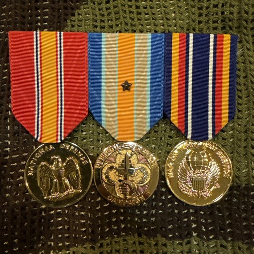 Medal Bar; National Defense, Inherent Resolve & War On Terror Medals -3 Total