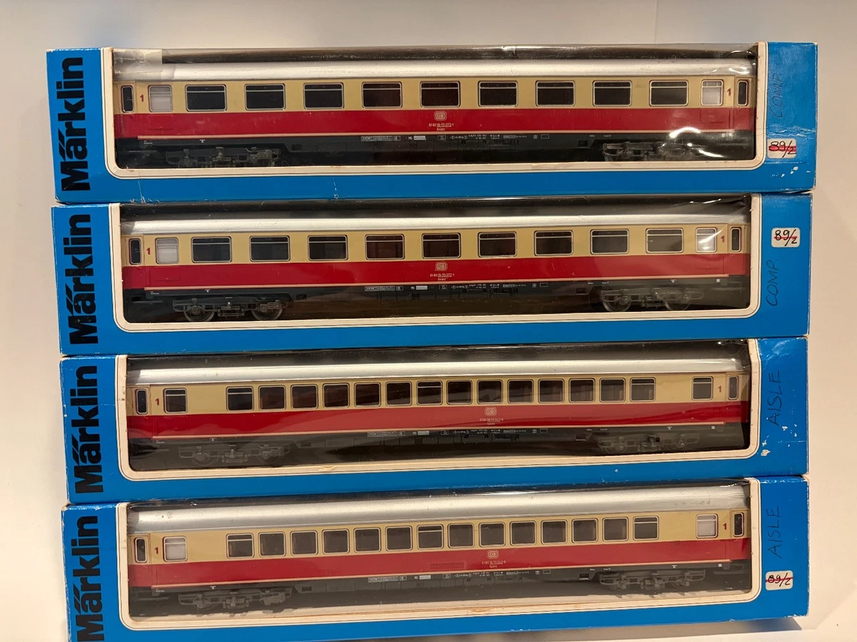 Trans Europ Express (TEE) HO Model Railroad Passenger Cars for